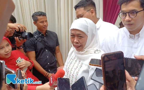 Thumbnail Khofifah Klaim Prabowo-Gibran Yakin Menang Signifikan di Jatim