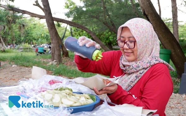 Thumbnail Resep Bikin Cenil, Jajanan Kuno yang Mulai Jarang Ditemukan di Pacitan