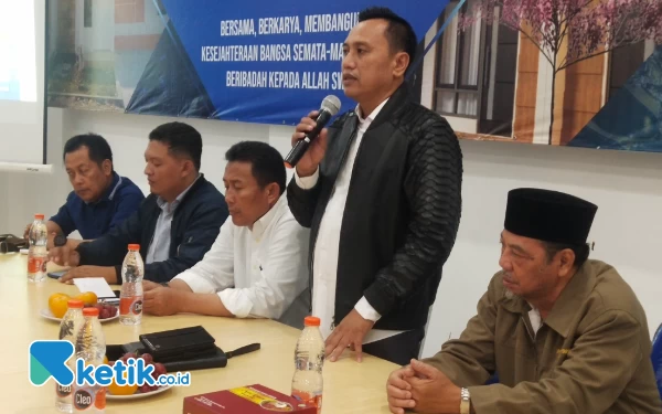 Thumbnail Berita - Dua Pendatang Baru Dapil V Gresik Berpotensi Geser Incumbent