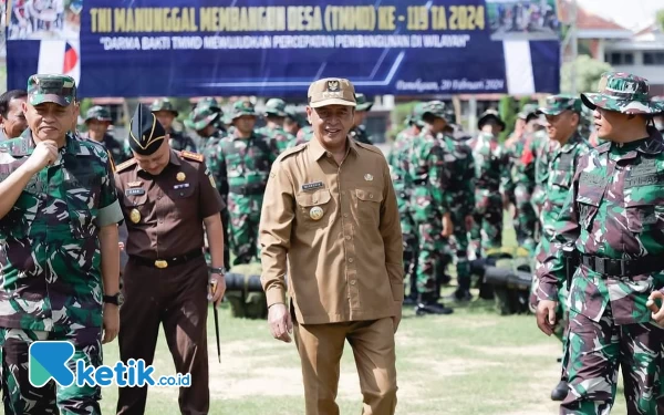 Thumbnail Berita - Buka TMMD ke-119 di Pamekasan, Begini Arahan dari Pj Bupati Masrukin