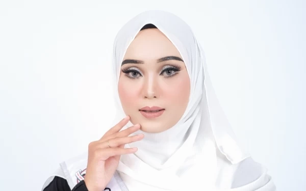 Thumbnail Berita - Yuk Kenalan dengan Nadya Azhari, Runner-up 2 Putri Hijabfluencer Sumbar 2023