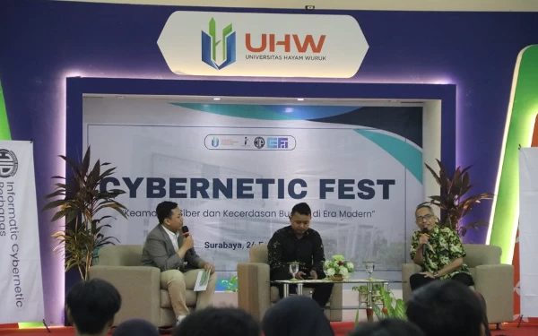 Thumbnail Berita - Perkuat Keamanan Siber, UHW Surabaya Gelar Seminar Cybernetic Fest