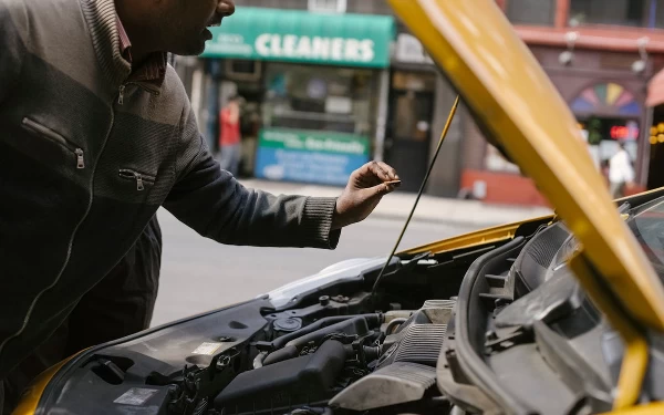 Thumbnail Berita - Hati-Hati! Inilah Dampak Buruk Kopling Mobil Selip