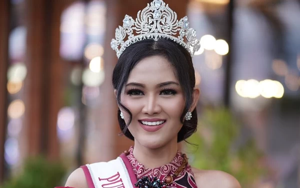 Thumbnail Berita - 4 Fakta Dessy Paramita Dewi, Puteri Indonesia Kalimantan Tengah 2024 yang Bikin Bangga!