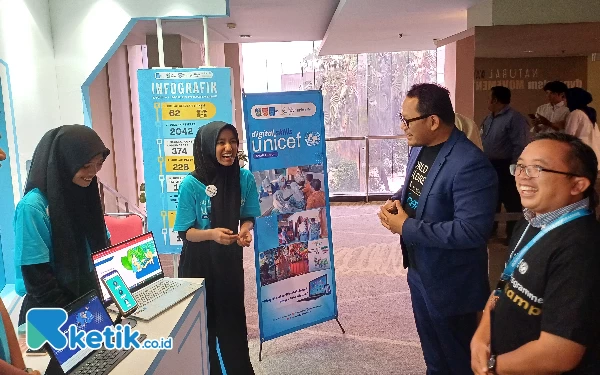 Thumbnail ITS Gandeng Unicef dan Dindik Jatim Ajak Sekolah Doubel Track Kembangkan Pelatihan Digital Skill