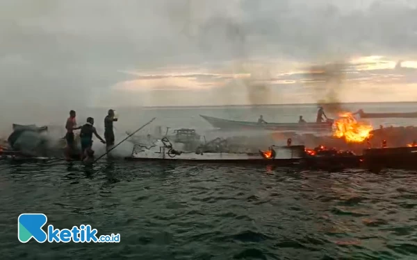 Thumbnail Berita - Update Terbakarnya Kapal The Oceanic di Raja Ampat: Polisi Ungkap Sumber Api dari Kamar Mesin