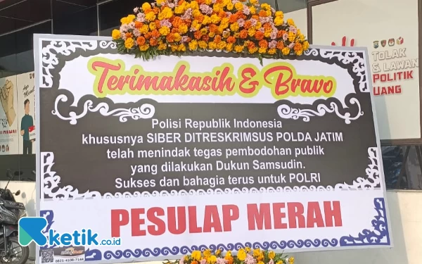 Jerat Gus Samsudin, Pesulap Merah Kirim Karangan Bunga ke Ditreskrimsus Polda Jatim