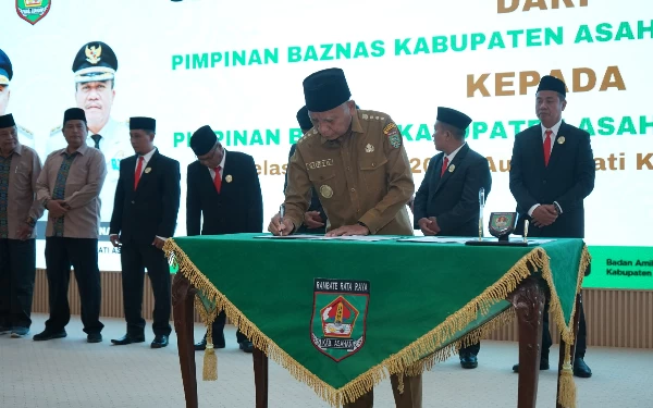 Thumbnail Bupati Asahan Lantik Pimpinan Baznas Kabupaten Asahan Periode 2024-2029