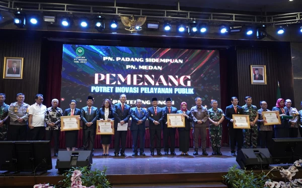 Thumbnail Bupati Asahan Hadiri Undangan Sidang Istimewa Pengadilan Tinggi Medan