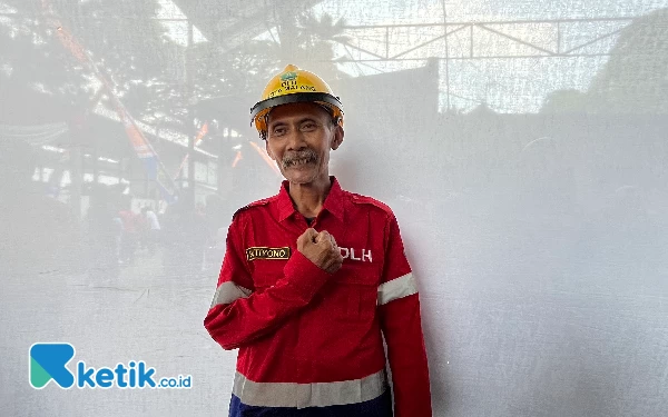 Sudah 39 Tahun Mengabdi, Sutiyono dan Tim Sigap Bersihkan Kota Malang Meski Kekurangan Tenaga