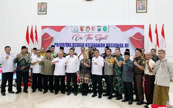 Thumbnail Setjen Dewan Ketahanan Nasional Kunjungan ke Bojonegoro, Wujudkan Stabilitas Keamanan Pasca Pemungutan Suara Pemilu