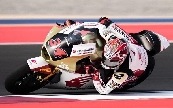 Thumbnail Hasil P2 Moto2 GP Qatar, Mario Aji Posisi 27 di Atas Masia