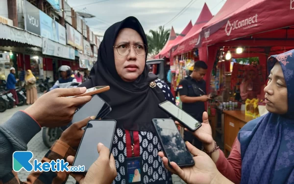 Thumbnail Berita - Perum Bulog Bondowoso Gelar Pasar Murah Beras di Stand Festival Ramadhon Pasar Mimbaan Situbondo