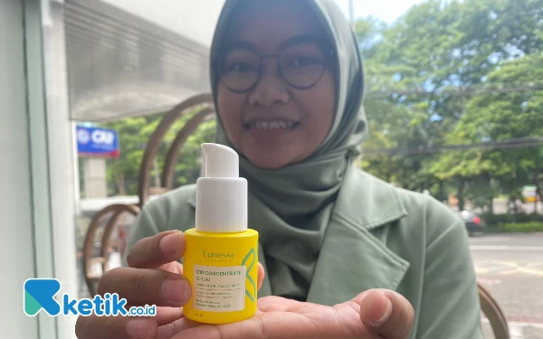 Thumbnail Lunesse Vitamin C Serum yang Mampu Cerahkan dan Ratakan Warna Kulit