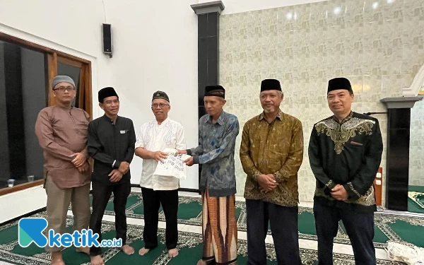 Thumbnail Berita - Gencarkan Promosi, Unitri Malang Beri Beasiswa Bebas SPP Bagi Warga Sekitar