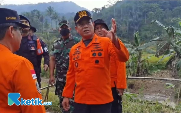 Thumbnail Kepala Basarnas Ungkap Kendala Proses Evakuasi Korban Longsor Bandung Barat