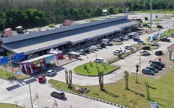 Thumbnail Berita - Lelah Perjalanan Mudik, Gunakan Aplikasi Ini untuk Cari Rest Area Terdekat