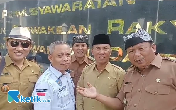 Thumbnail Perpanjangan Masa Jabatan Kades Disebut Jadi Harapan Baru untuk Pembangunan Desa