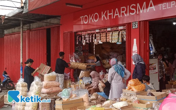 Aneka Camilan Jadi Buruan Masyarakat Jelang Lebaran