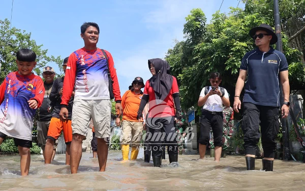 Thumbnail Akibat Banjir di Mojokerto, BPBD Jatim Assessment Pembangunan Jembatan yang Terputus