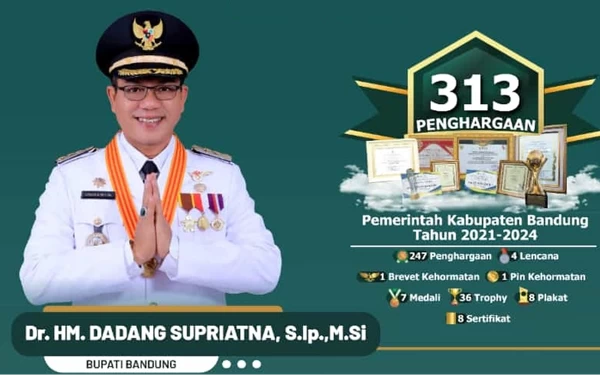 Thumbnail Berita - Baliho 313 Penghargaan Bupati Bandung Bentuk Syukur dan Terima Kasih Atas Partisipasi Masyarakat