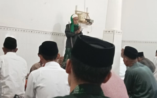 Thumbnail KH Abu Tamam: Pasca Idulfitri, Hati Kita Jangan Terkotori Sifat Iri dan Dengki