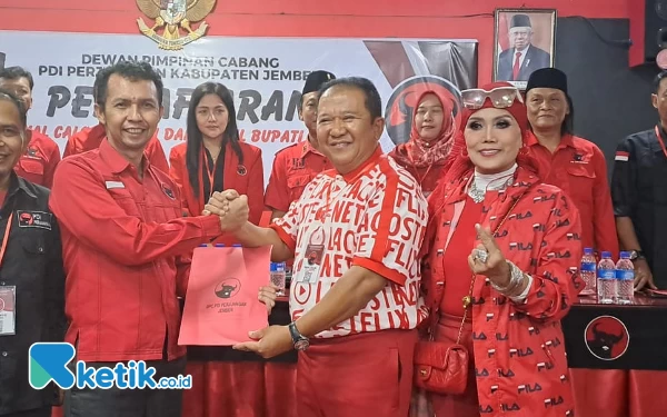 Thumbnail Daftar Cabup-Cawabup ke PDI Perjuangan, Bupati Jember Berharap Rekomendasi Partai