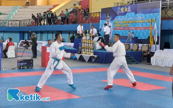 Thumbnail Gapensi Gelar Kejuaraan Karate Piala Gubernur Jatim dengan 2016 Peserta, 1 Tim dari Malaysia