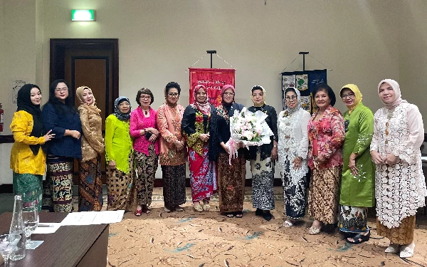 Thumbnail Rotary Club Surabaya Kaliasin Meneladan RA Kartini Pejuang Gigih dan Tangguh