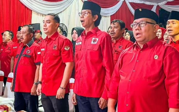 Thumbnail Hari Ini Eri Cahyadi-Armuji Bakal Daftar Pilwali 2024 di PDIP Surabaya