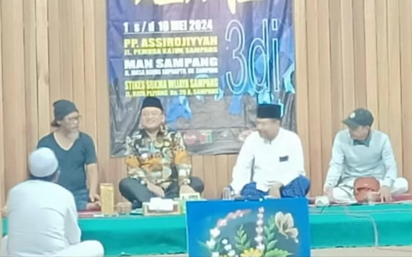 Perupa Sampang Tabur Karya di Tiga Lembaga Pendidikan