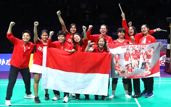 Thumbnail Sejarah 26 Tahun Terulang! Tim Putra-Putri Indonesia Lolos Final Thomas dan Uber Cup 2024