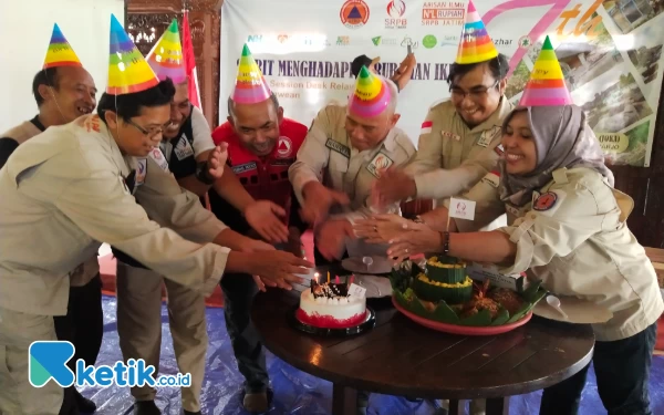 Thumbnail Arisan Ilmu di HUT ke-7 SRPB Jatim, Berbagi Pengalaman Bantu Bencana di Bawean