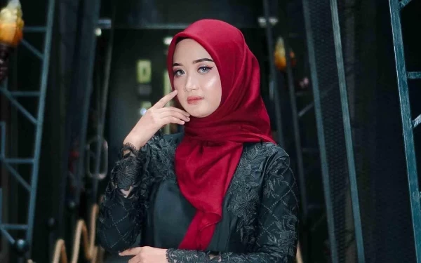 Thumbnail Kisah Alya Astrid, Rintis Bisnis Kecantikan dan Fashion