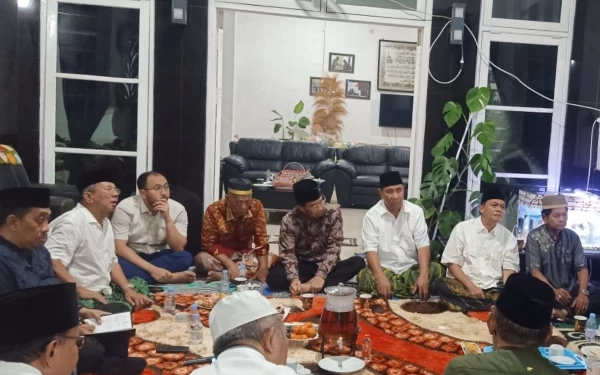 Thumbnail Berita - KH Imam Buchori Cholil Siap Maju sebagai Calon Bupati Bangkalan