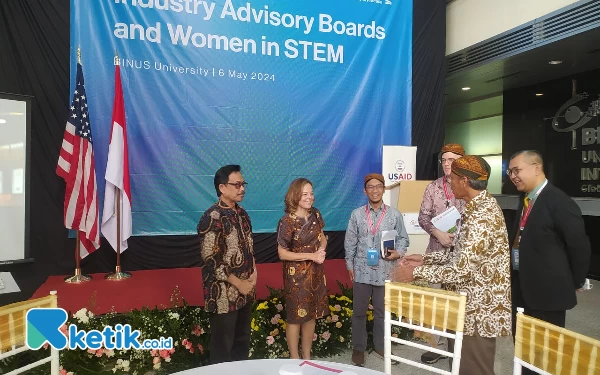 Thumbnail Rektor UIN Malang Dapat Kehormatan Diundang dalam Program HEPI USAID