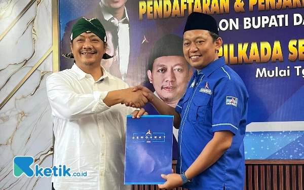 Thumbnail Bos Rokok Tajimas Deny Widyanarko Daftar Pilkada Kediri ke Demokrat