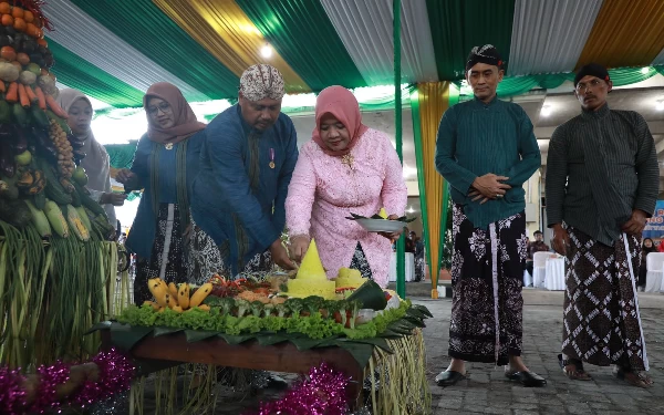 Thumbnail Kirab Budaya Peringati Hari Jadi ke-76 Kalurahan Umbulharjo Sleman, Jadi Sarana Tingkatkan Kerukunan