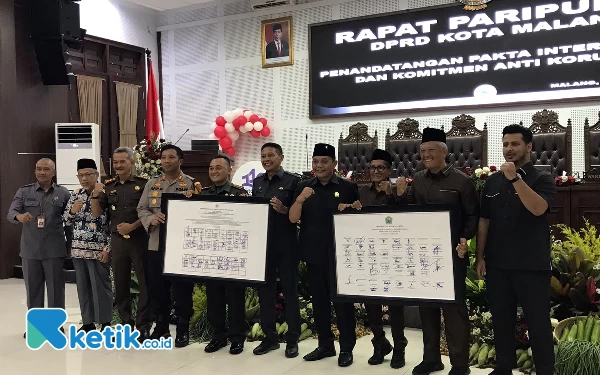 Komitmen Perangi Korupsi, DPRD Kota Malang Tandatangani Pakta Integritas Pokok Pikir 2025