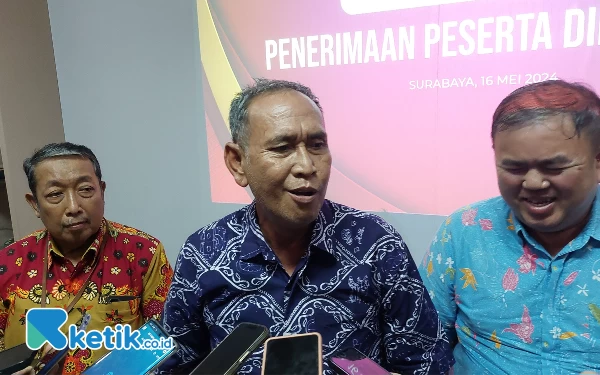 10 Ribu Peserta Ikuti Trial Uji Coba PPDB Online Hari Pertama di Surabaya