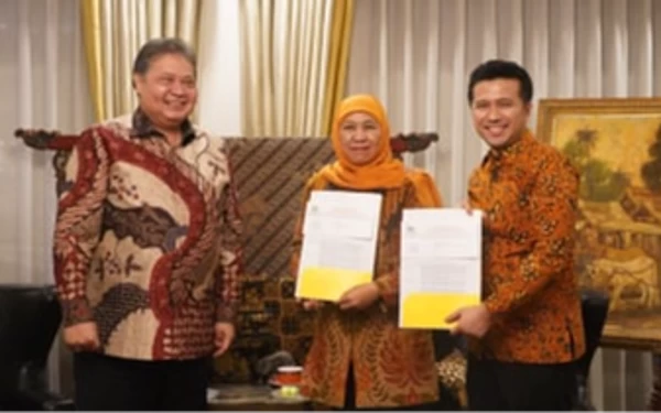 Thumbnail Berita - Partai Golkar Resmi Usung Khofifah-Emil di Pilgub Jatim 2024