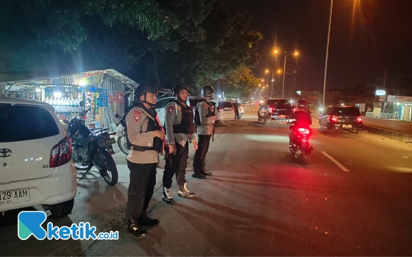 Thumbnail Cegah Kriminalitas, Brimob Lampung Laksanakan Patroli Malam di Hari Libur