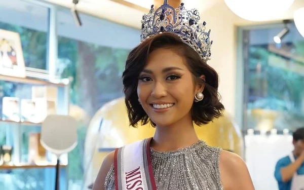 Thumbnail Ketut Permata Juliastrid, Puteri Indonesia Pariwisata 2024 akan Berlaga di Ajang Miss Cosmo Internasional