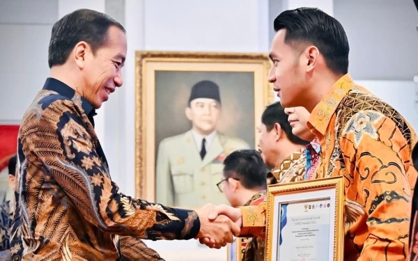 Thumbnail 3 Kota/Kabupaten di Jatim Raih Anugerah Digital Government Award