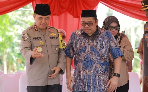 Thumbnail Kakak Kandung Komjen Pol Fadil Imran Siap Maju Pilkada Takalar 2024