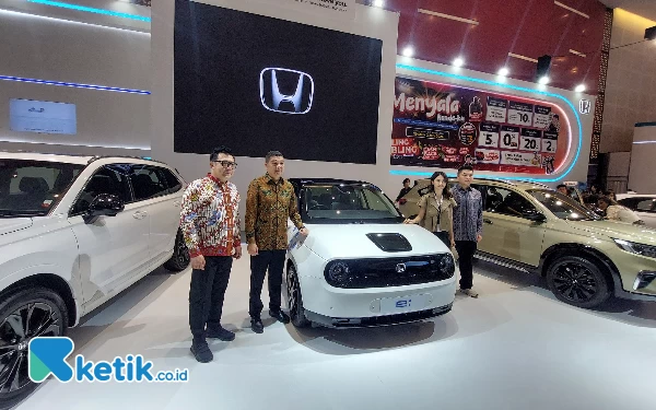 Thumbnail Berita - Diikuti 26 Brand Otomotif, IIMS Surabaya Targetkan Transaksi Rp 240 Miliar