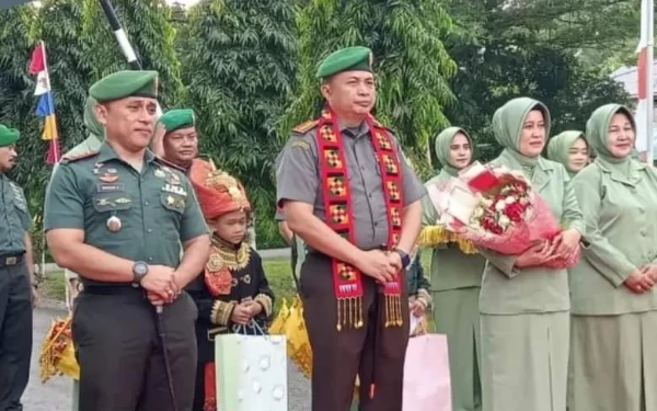 Thumbnail Kunjungi Kodim 0115/Simeulue, Danrem 012/TU Ingatkan Prajurit Pesan dari Panglima TNI