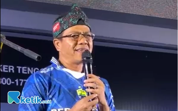 Thumbnail Nobar Persib Juara BRI Liga 1, Bupati Bandung Serukan Doa untuk Palestina