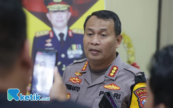 Thumbnail Positif Narkoba, Kasat Resnarkoba Polres Blitar Dimutasi ke Polda Jatim