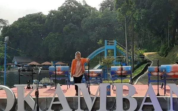 Thumbnail Dikelola Warga Tumpak Sewu Dibanjiri Turis, Wisata Milik Pemkab Malah Tak Terawat